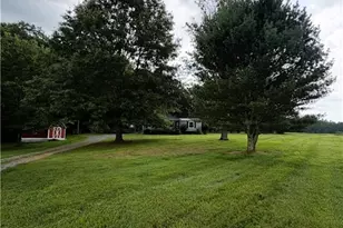 1094 Traphill Union Rd, Traphill, NC 28685 - Photo 7