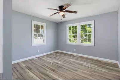 1416 Lynwood Terrace, High Point, NC 27265 - Photo 21