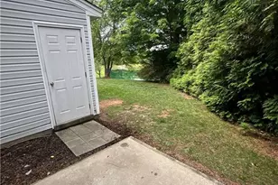 239 Bridford Downs Dr, Greensboro, NC 27407 - Photo 9