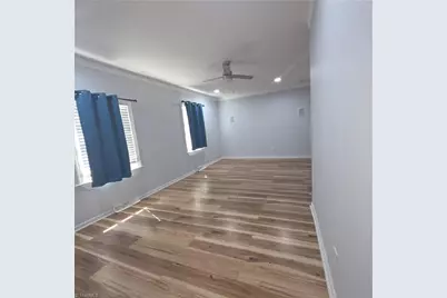 1529 Summit Avenue, Greensboro, NC 27405 - Photo 7