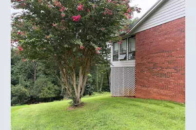 1000 Beaumont Poplar Street, North Wilkesboro, NC 28659 - Photo 13