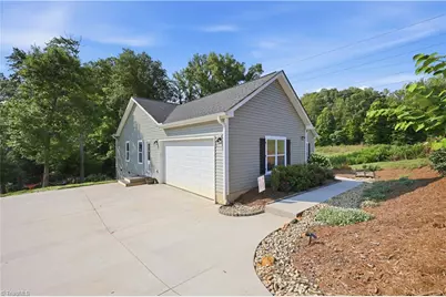 5629 Crooked Oak Drive, Summerfield, NC 27358 - Photo 3