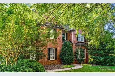 4 Windsor Castle Court, Greensboro, NC 27408 - Photo 1