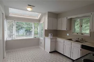 306 N Lindell Rd, Greensboro, NC 27403 - Photo 15