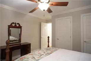 2011 Burntleaf Pl, Greensboro, NC 27410 - Photo 39