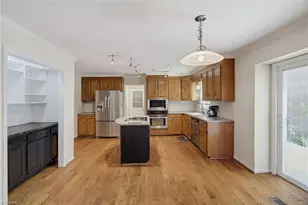 3602 Plympton Pl, Greensboro, NC 27410 - Photo 19