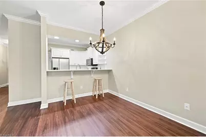 710 Vinebury Lane, High Point, NC 27265 - Photo 9