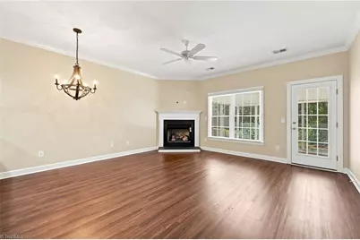 710 Vinebury Lane, High Point, NC 27265 - Photo 3