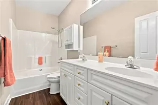710 Vinebury Ln, High Point, NC 27265 - Photo 17