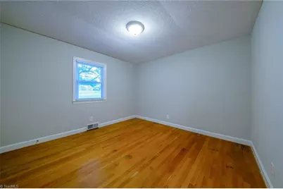 435 Lakecrest Drive, Kernersville, NC 27284 - Photo 19