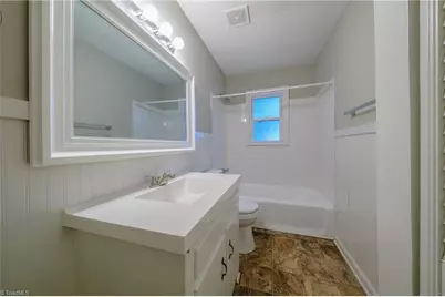 435 Lakecrest Drive, Kernersville, NC 27284 - Photo 25