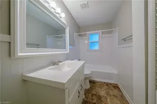 435 Lakecrest Dr, Kernersville, NC 27284 - Photo 25