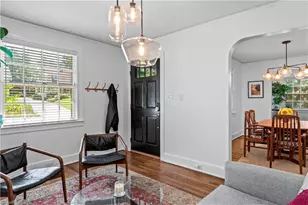 2373 Fairway Dr, Winston-Salem, NC 27103 - Photo 5