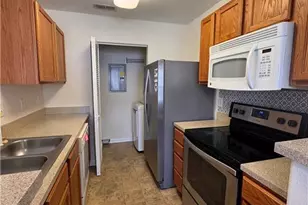7304 Mc Connell Dr, Kernersville, NC 27284 - Photo 15