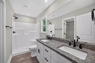 239 Lake Dr 8, Lexington, NC 27292 - Photo 15