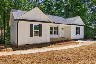 239 Lake Dr 8, Lexington, NC 27292 - Photo 1