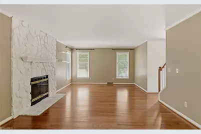 58 Carrisbrooke Lane, Winston-Salem, NC 27104 - Photo 11
