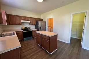 10 Glenrose Ct, Greensboro, NC 27407 - Photo 9