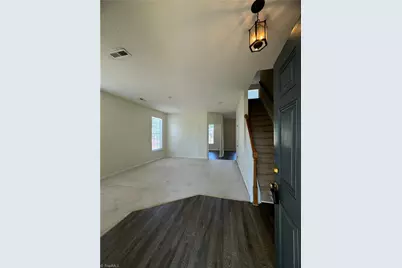 10 Glenrose Court, Greensboro, NC 27407 - Photo 3