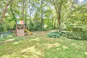 4050 Dresden Dr, Winston-Salem, NC 27104 - Photo 39