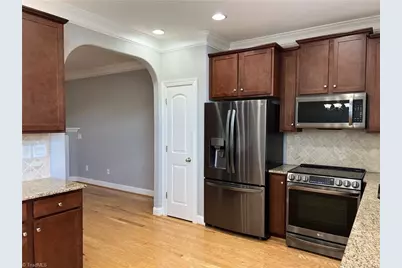 723 Piedmont Crossing Drive, High Point, NC 27265 - Photo 5