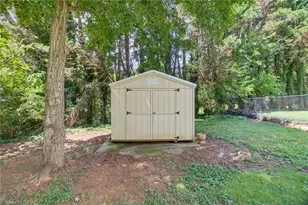 144 Willamont St, Kernersville, NC 27284 - Photo 23