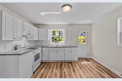 1003 Grant Street, High Point, NC 27262 - Photo 11