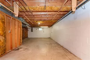 2608 Amesbury Rd, Winston-Salem, NC 27103 - Photo 31