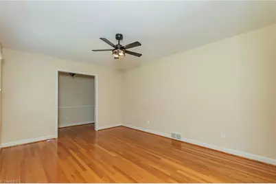 2608 Amesbury Road, Winston-Salem, NC 27103 - Photo 5