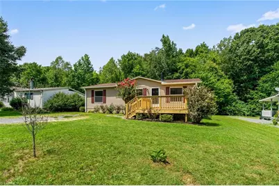 4886 Oak Branch Lane, Walkertown, NC 27051 - Photo 3