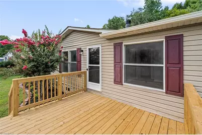 4886 Oak Branch Lane, Walkertown, NC 27051 - Photo 5