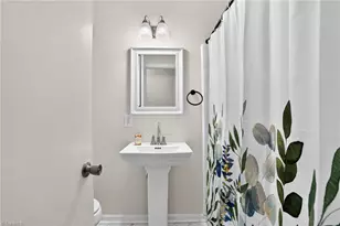 5722 Friendswood Dr, Greensboro, NC 27409 - Photo 19