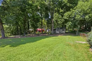 6060 Bobbybrook Dr, Clemmons, NC 27012 - Photo 43