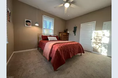 725 S Green Street, Winston-Salem, NC 27101 - Photo 3