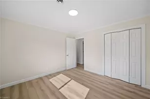2717 Denise Dr, Greensboro, NC 27407 - Photo 31