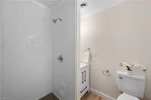 2717 Denise Dr, Greensboro, NC 27407 - Photo 23
