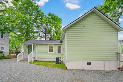 702 Maple Avenue, Burlington, NC 27215 - Photo 31