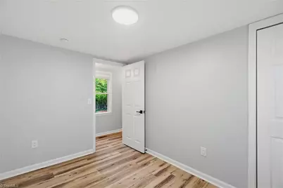 702 Maple Avenue, Burlington, NC 27215 - Photo 25