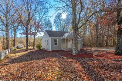 702 Maple Avenue, Burlington, NC 27215 - Photo 5