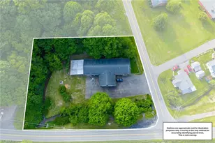 123 Buck Mountain Cir, West Jefferson, NC 28694 - Photo 9