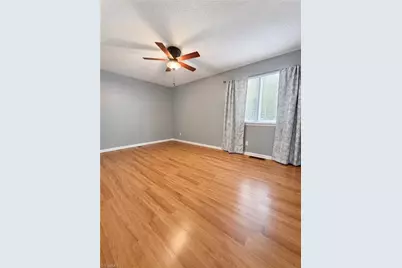 1017 Glendale Drive #51, Greensboro, NC 27406 - Photo 11