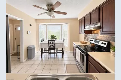 1017 Glendale Drive #51, Greensboro, NC 27406 - Photo 5