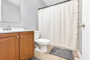 1017 Glendale Dr, Greensboro, NC 27406 - Photo 11