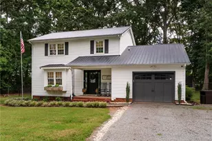 3034 Glenwood Dr, Graham, NC 27253 - Photo 1