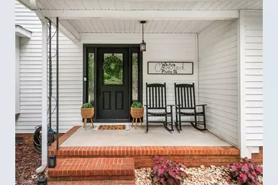 3034 Glenwood Drive, Graham, NC 27253 - Photo 3
