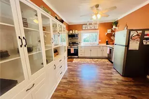 535 E Haymore St, Mount Airy, NC 27030 - Photo 11