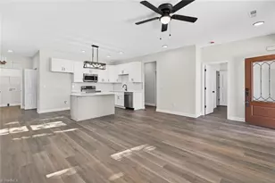 1726 Foust Rd, Greensboro, NC 27405 - Photo 7