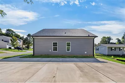 1726 Foust Road, Greensboro, NC 27405 - Photo 23