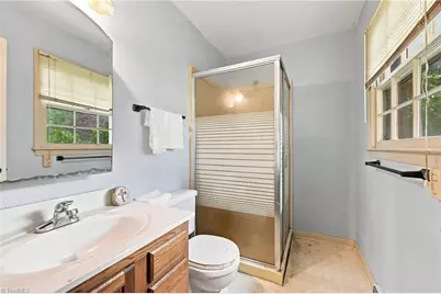 5009 Mallard Lake Drive, Greensboro, NC 27406 - Photo 19