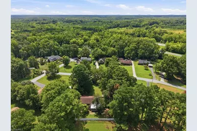 5009 Mallard Lake Drive, Greensboro, NC 27406 - Photo 33